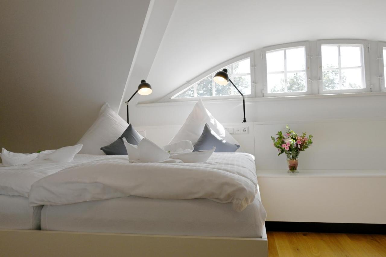 Hotel Brandenburger Dom Brandenburg  ภายนอก รูปภาพ